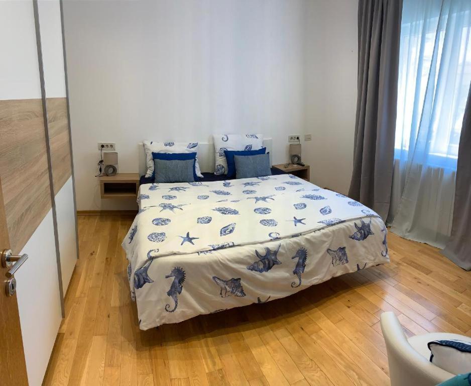 Aria Room And Apartmant Fuga 로비니 외부 사진